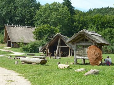 Dorf der Steinzeitbauern