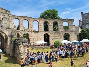 27559_vignette_village-de-larcheologie-bordeaux-2023-B.Tixier-web-2-4-.jpg