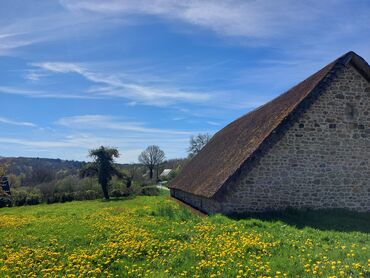 Grange à crucks, Saint Fréjoux