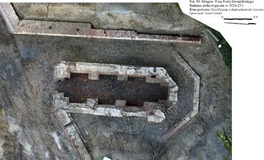 Blockhaus z diamentowym rowem